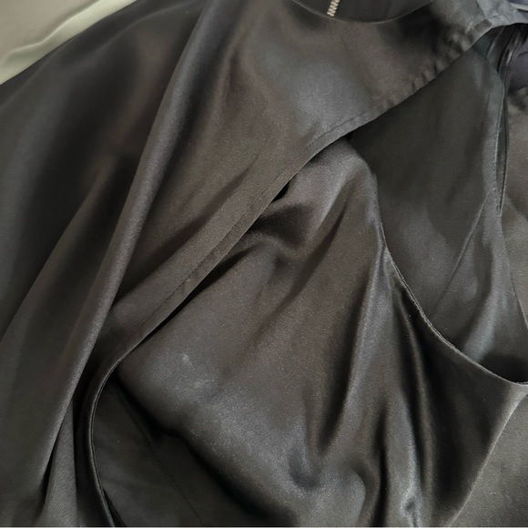 Helmut Lang Black Silk Top - Picture 8 of 10